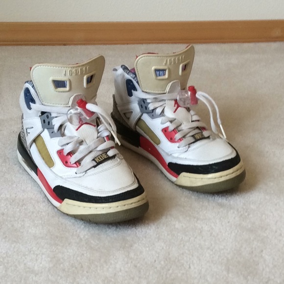 Nike Spiz’ike | Youth Red/Black - Picture 1 of 4